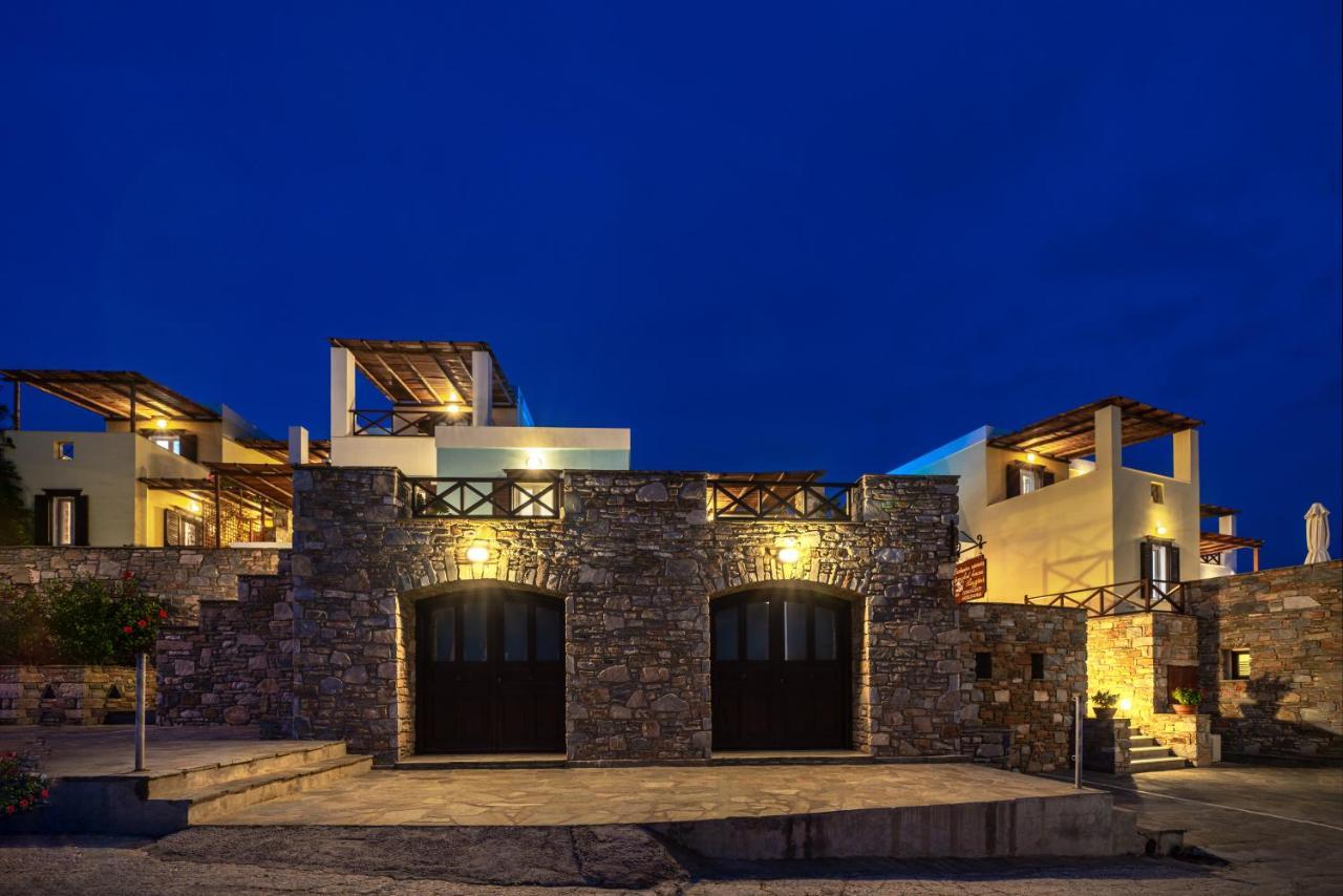 Reggina'S Apartments ฟินิกัส ภายนอก รูปภาพ